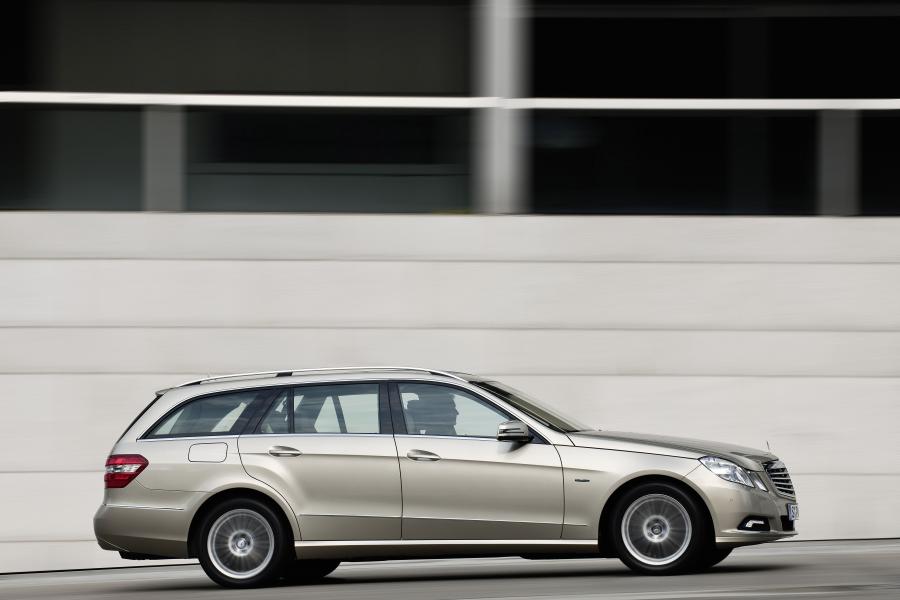  Mercedes-Benz E-Class Estate 2009 года  (фото 46 из 49)